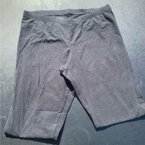 Old Navy Black Basic Leggings in Size Large NWOT